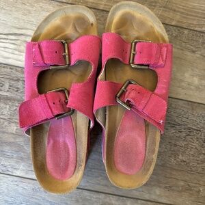 Intentionally Blank Rulebreaker Flatform Sandals